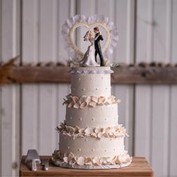 Baker's Nook - Wedding Cake
