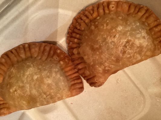 Aloha De Nada Empanadas by null