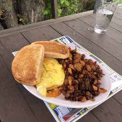 The Harbourage - Veggie omelette