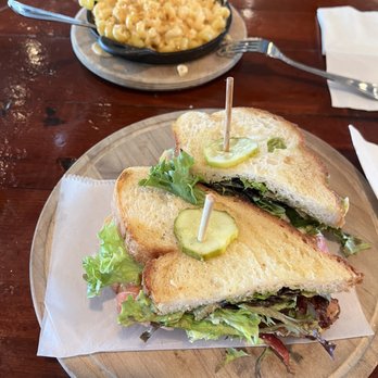 The Eagle Mass Ave - Chicken BLT with a side of Mac n cheese - American Near Me - Indianapolis, Indiana