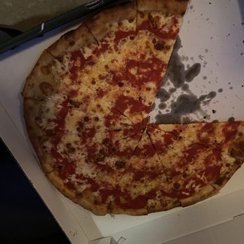 Fini Pizza - cheese pizza - Pizza Near Me - Brooklyn, New York
