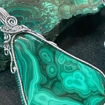 Crystal Wizard - Custom wrapped Malachite pendant - Supernatural Readings Near Me - Gleneden Beach, Oregon