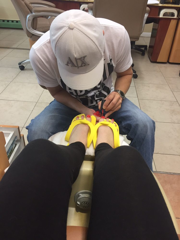 MJ NAILS Updated August 2024 16 Reviews 1891 Memorial Dr