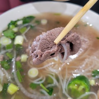 Wow Pho & Steak - P3 $15: Phở Tai Filet - Vietnamese Near Me - Anaheim, California Wow Pho & Steak - P3 $15: Phở Tai Filet - Vietnamese Near Me - Anaheim, California