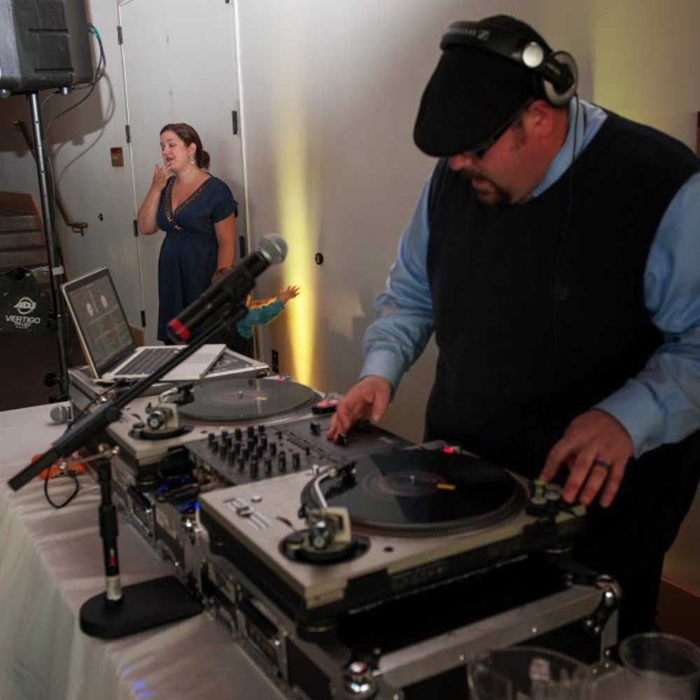 Magnolia Rhapsody - Gumbeaux killing it at our Wedding! - DJs Near Me Magnolia Rhapsody - Gumbeaux killing it at our Wedding! - DJs Near Me