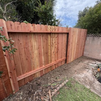 Irvine Fence - Fences & Gates Near Me - Wilmington, California Irvine Fence - Fences & Gates Near Me - Wilmington, California