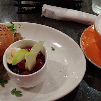 Sleepy Bee Cafe - Downtown - Queen city bee - Breakfast & Brunch Near Me - Cincinnati, Ohio