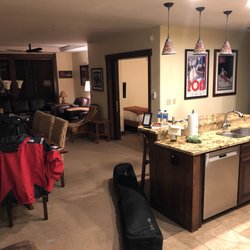 Crystal Peak Lodge - Entry