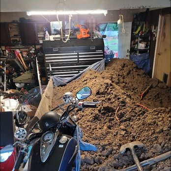 Ifix Construction - Dirt in Garage - Foundation Repair Near Me - Lewisville, Texas Ifix Construction - Dirt in Garage - Foundation Repair Near Me - Lewisville, Texas