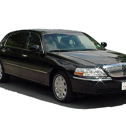 Airport Limousine Canada - Hamilton Airport limousine Car service