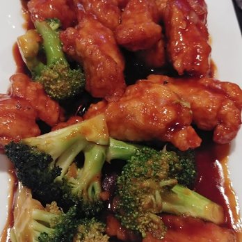 Lillie's Asian Cuisine - General Tso's Chicken - Asian Fusion Near Me - Biloxi, Mississippi Lillie's Asian Cuisine - General Tso's Chicken - Asian Fusion Near Me - Biloxi, Mississippi
