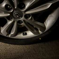 Les Schwab Tire Center
