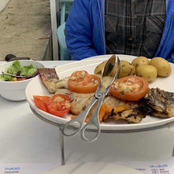 Bar Caloura - Parrot fish - Bars Near Me - Lagoa, 20 Bar Caloura - Parrot fish - Bars Near Me - Lagoa, 20