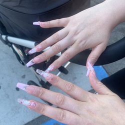 Artistic Nails