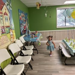 Unplug and Play - The party room all decorated