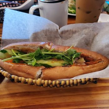 Mama Pho - Vietnamese Near Me - Honolulu, Hawaii