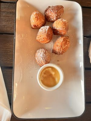 Uncle Hanks’ Hideaway by null