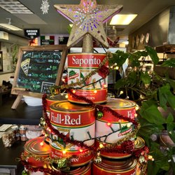 Mama J's Pizzeria - Mama J's at Christmas