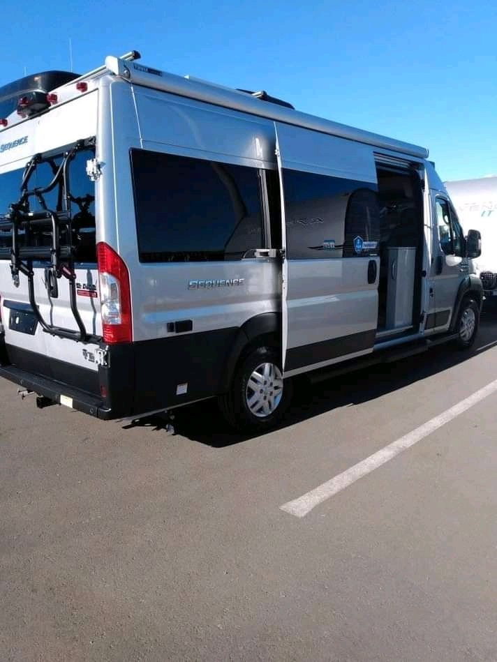 Slide of Fountain RV Repair