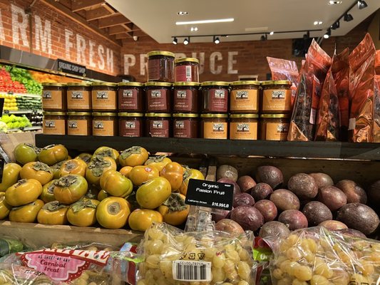 Erewhon Venice by null