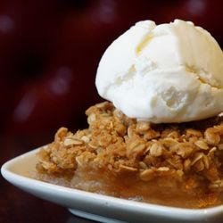 Olde Yorke - HOMEMADE APPLE CRISP