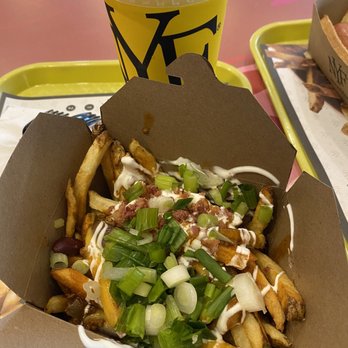 New York Fries - The works poutine - Fast Food Near Me - Burnaby, British Columbia New York Fries - The works poutine - Fast Food Near Me - Burnaby, British Columbia