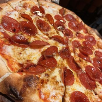 kitchen747 - Hot Honey Pepperoni Pizza - Pizza Near Me - Roseville, California