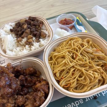 Tigawok - Chinese Near Me - Burbank, California Tigawok - Chinese Near Me - Burbank, California