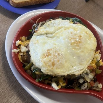 The Cracked Egg - Farmers Skillet - Breakfast & Brunch Near Me - Phoenix, Arizona