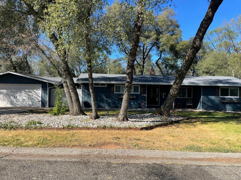 Slide of American Eagle Roofing