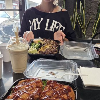 Fam House - Bulgogi bowl & Katsu bowl - Asian Fusion Near Me - Seattle, Washington Fam House - Bulgogi bowl & Katsu bowl - Asian Fusion Near Me - Seattle, Washington