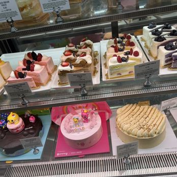 Tous Les Jours - Bakeries Near Me - Gaithersburg, Maryland
