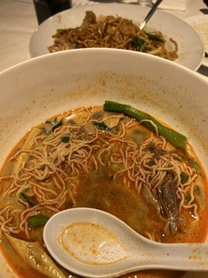 YOUYU Noodle Bar by null