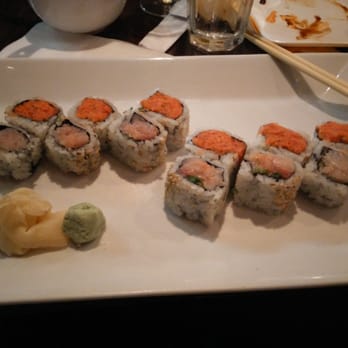 Maguro - spicy tuna and yellowtail scallion rolls - Sushi Bars Near Me - New York, New York Maguro - spicy tuna and yellowtail scallion rolls - Sushi Bars Near Me - New York, New York