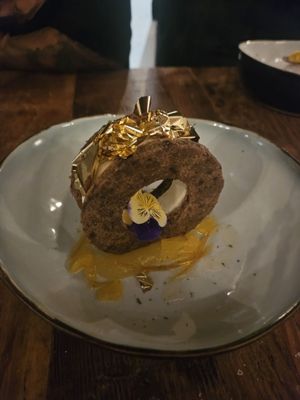 O by Marcos Spaziani by null