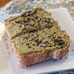 Dos Gatos Coffee Bar - Avocado Hummus Toast