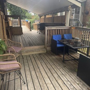 Those Pizza Guys - Patio - Pizza Near Me - St. Jacobs, Ontario