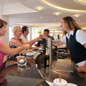 Restaurant Strandidyll - An der Hotelbar - Seafood Near Me - Grömitz, SH