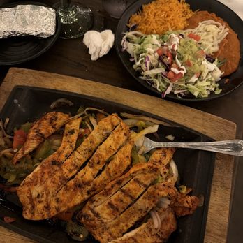 Mezcalito - Durham - Chicken Fajitas! - Mexican Near Me - Durham, North Carolina Mezcalito - Durham - Chicken Fajitas! - Mexican Near Me - Durham, North Carolina