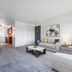 Glenbrook Manor Apartment Homes