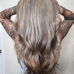 Rockalily Salon