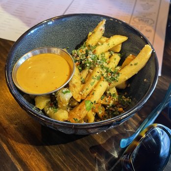 Humble Bistro - Gilbert - Pizza Near Me - Gilbert, Arizona