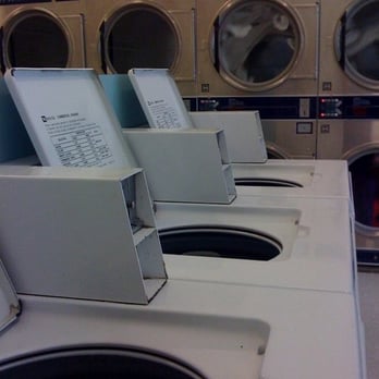 Wash Mart Coin Laundry - Rows of empty, clean washing machines - Laundromat Near Me - San Francisco, California Wash Mart Coin Laundry - Rows of empty, clean washing machines - Laundromat Near Me - San Francisco, California