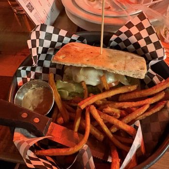 The Fox Restaurant & Brewery - Lamb Burger was kind of bland - Brewpubs Near Me - Reno, Nevada