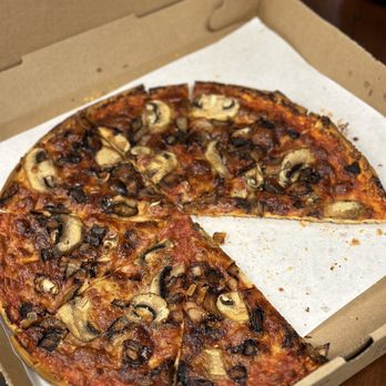The Brook Tap House - Gluten free pizza with mushrooms and onions - New American Near Me - West Caldwell, New Jersey The Brook Tap House - Gluten free pizza with mushrooms and onions - New American Near Me - West Caldwell, New Jersey