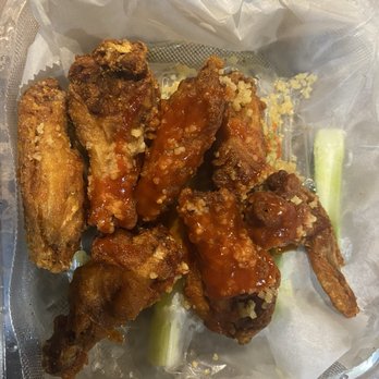 Craft Brew - Spicy garlic wings (missing some) - Burgers Near Me - Goshen, New York
