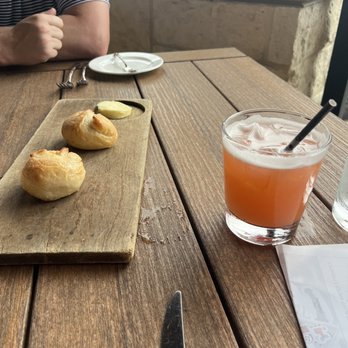 18 Oaks - Complimentary bread. Just give us more than 2 from the start... c'mon ! - Steakhouses Near Me - San Antonio, Texas 18 Oaks - Complimentary bread. Just give us more than 2 from the start... c'mon ! - Steakhouses Near Me - San Antonio, Texas
