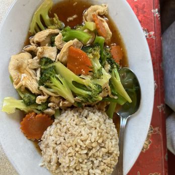 Thai house  - Broccoli chicken - Thai Near Me - Eureka Springs, Arkansas