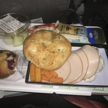 Alitalia - 2 meal Bread, slices of turkey, carrots, some sort of side that wasn't potato salad and really can't explain what it was. - Airlines Near Me - Fiumicino, RM Alitalia - 2 meal Bread, slices of turkey, carrots, some sort of side that wasn't potato salad and really can't explain what it was. - Airlines Near Me - Fiumicino, RM