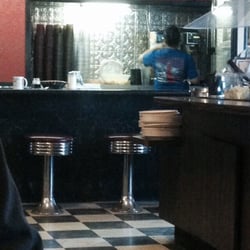 Canadian Restaurant - Single seating